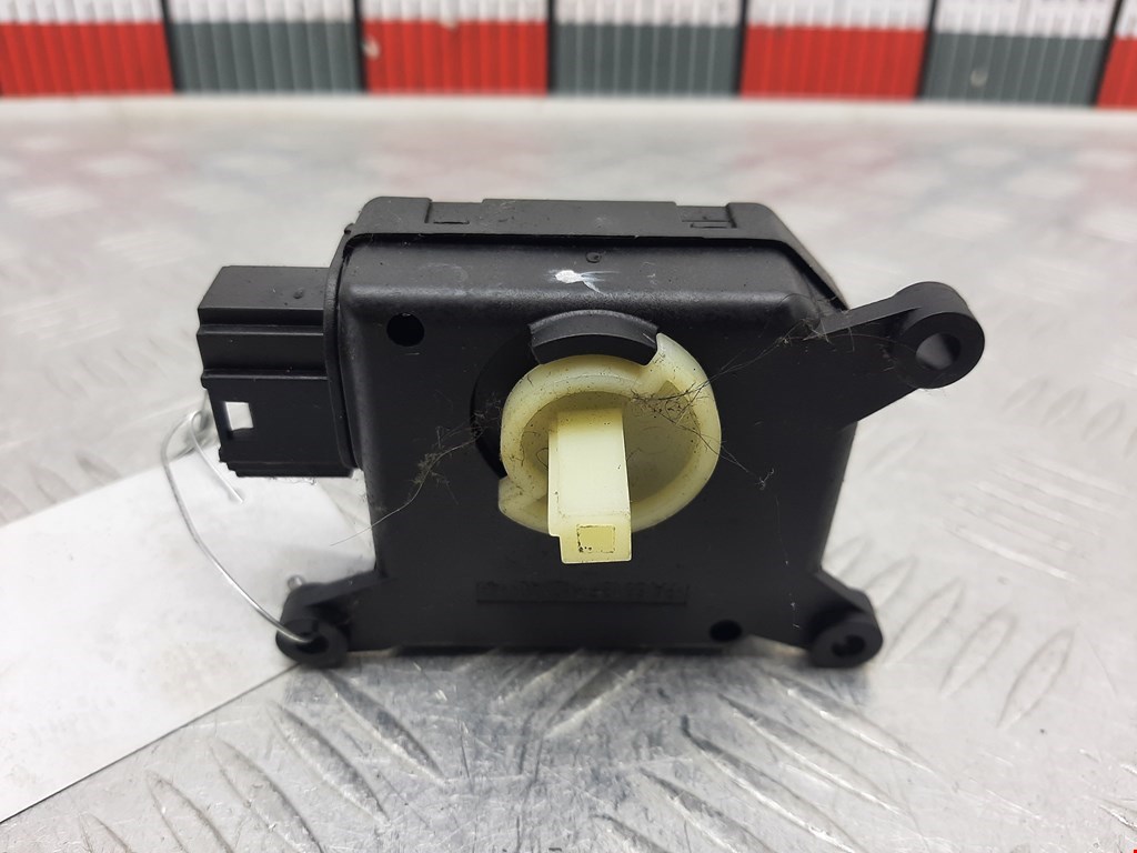 Моторчик заслонки печки OPEL Zafira B 2005-2012