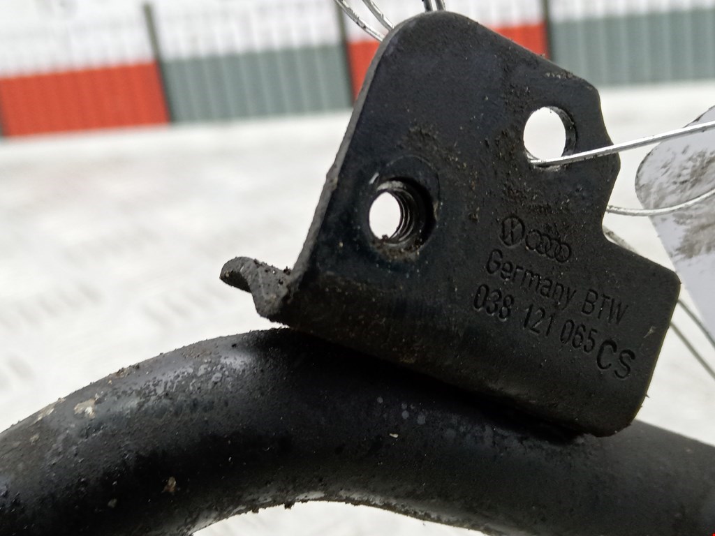 Трубка системы охлаждения VOLKSWAGEN Touran 2003-2010