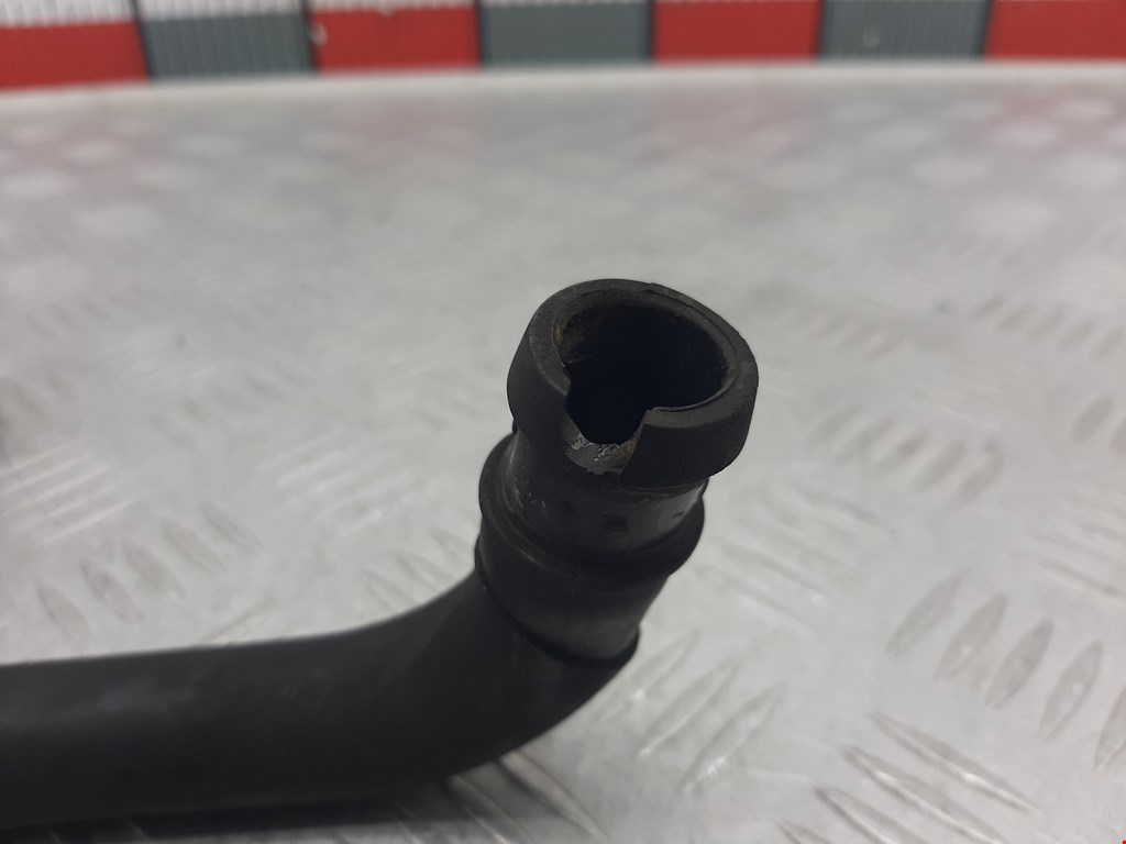 Трубка картерных газов SAAB 9-3 2002-2014