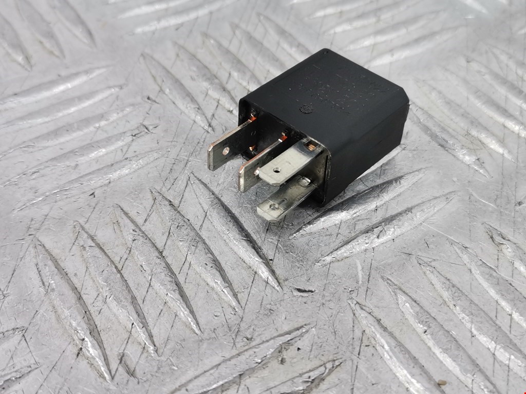 Реле OPEL Corsa D 2006-2014