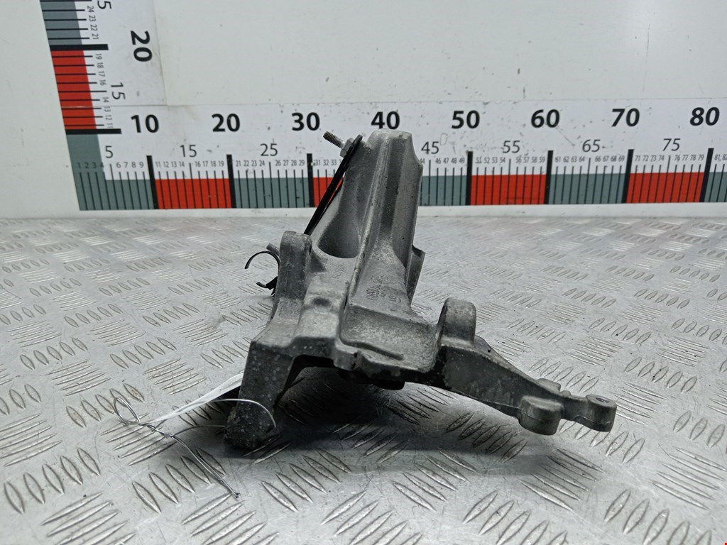 Кронштейн генератора CITROEN C4 Picasso 2006-2013