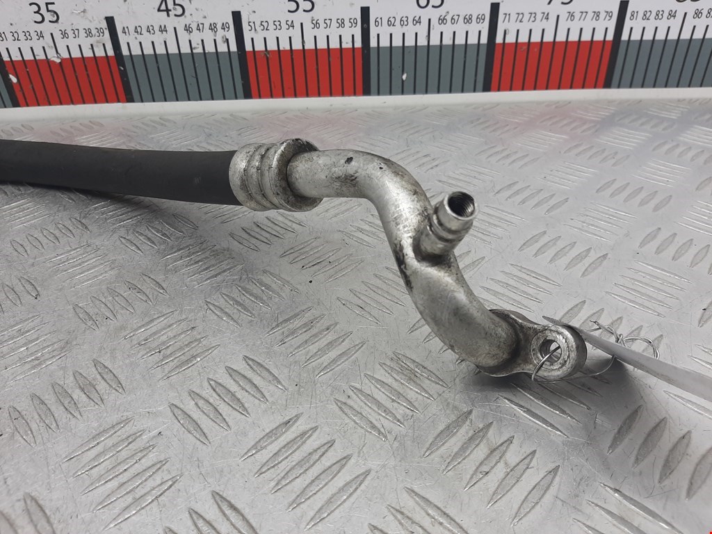 Трубка кондиционера KIA Sorento 2002-2009