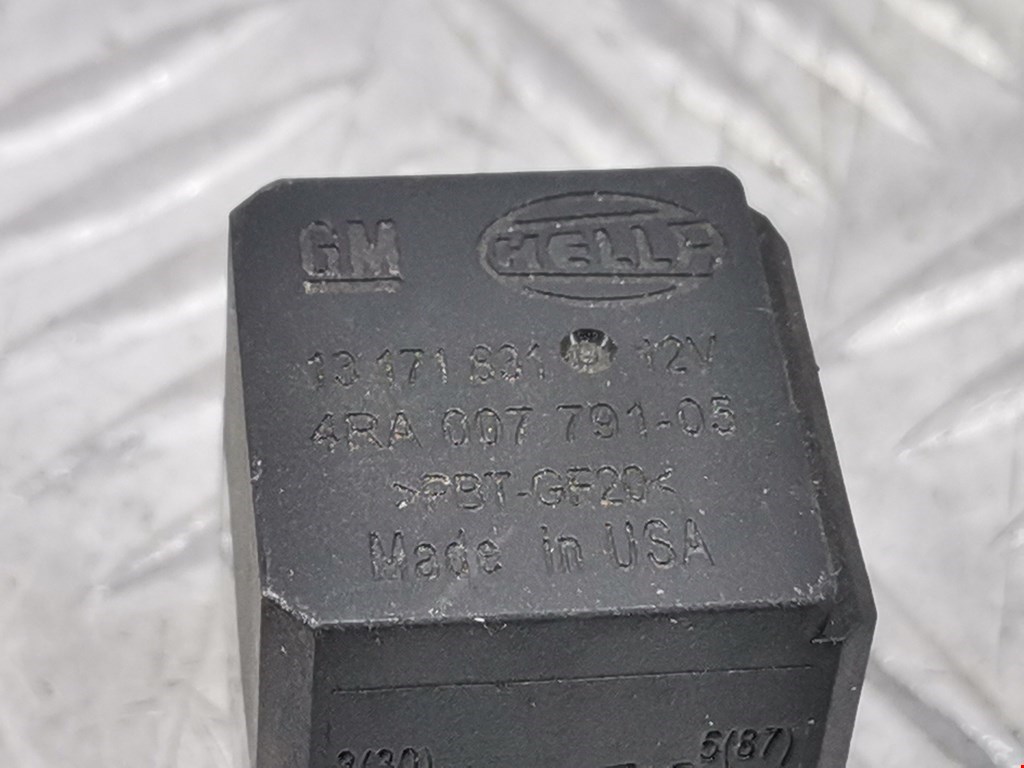 Реле OPEL Astra H/Family 2004-2015