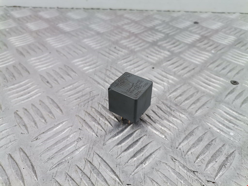 Реле KIA Carens 1999-2002