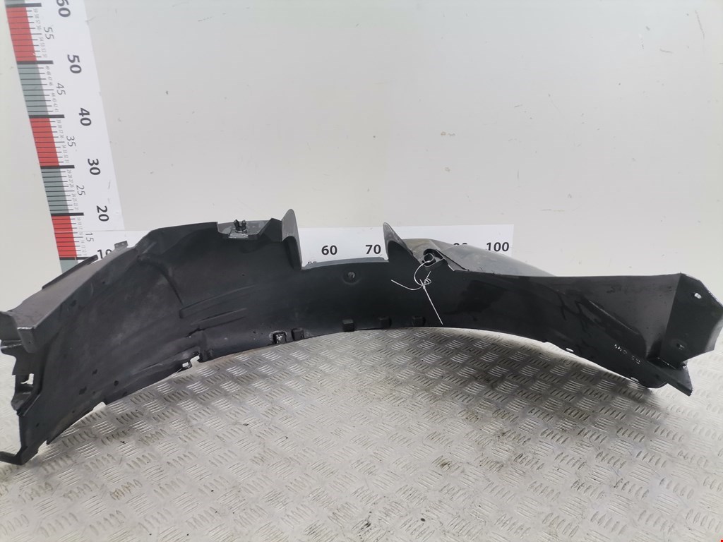 Локер (подкрылок) передний правый DACIA Sandero 2008-2012