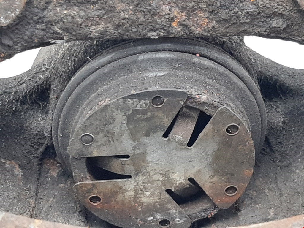 Суппорт передний правый AUDI 80 B4 1991-1996