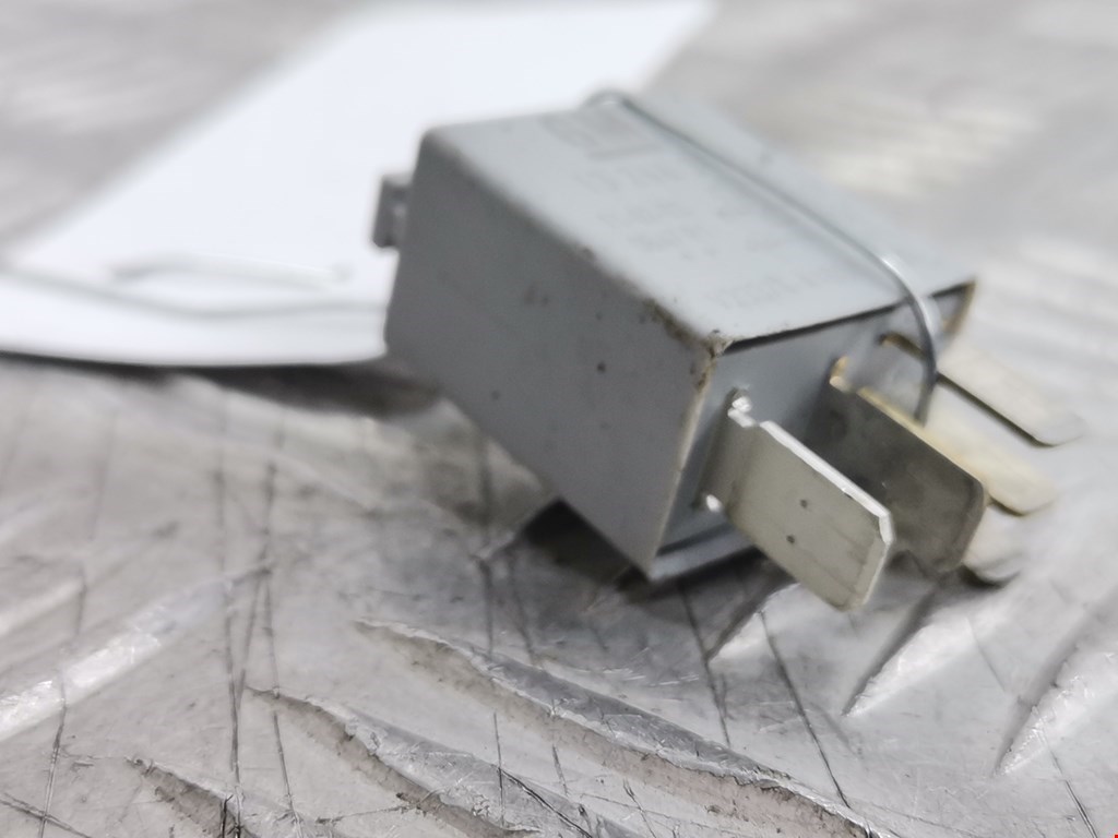 Реле OPEL Astra H/Family 2004-2015