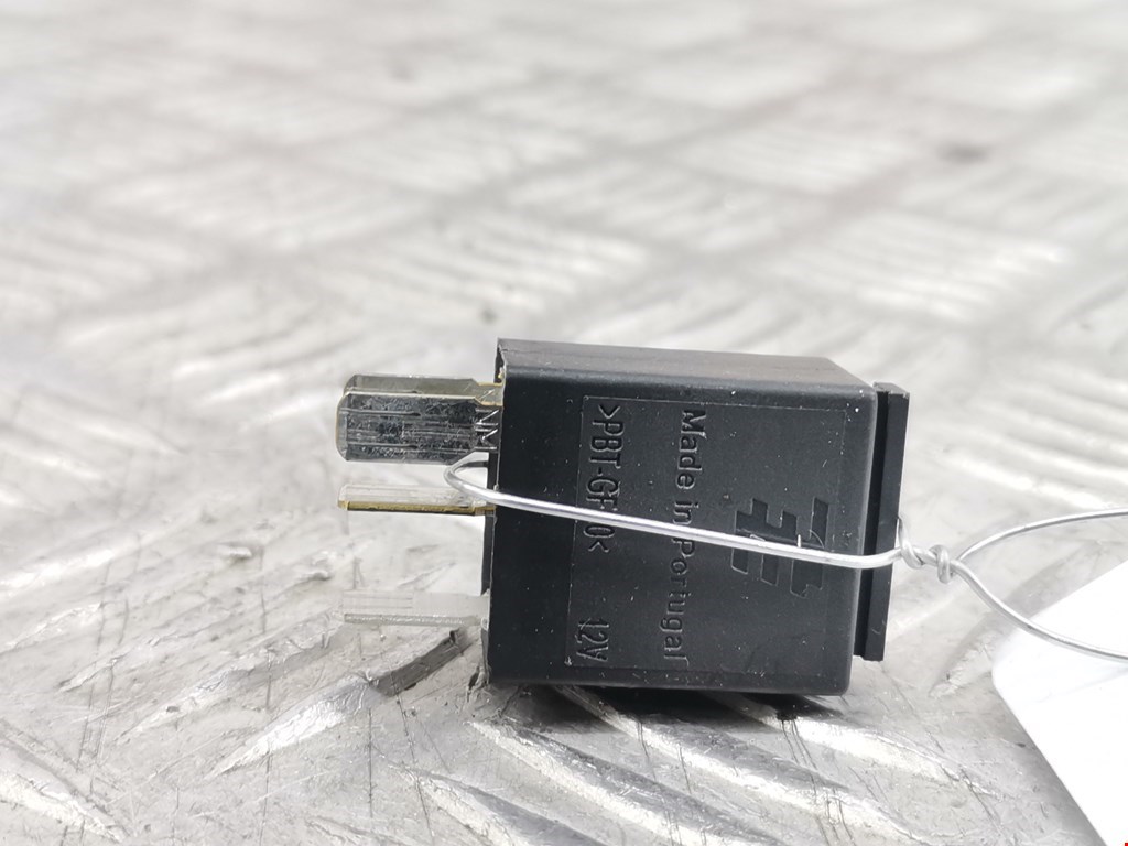 Реле OPEL Astra H/Family 2004-2015