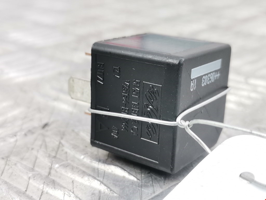 Реле LAND ROVER Range Rover Sport 2005-2013