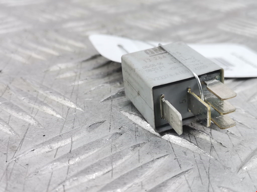 Реле OPEL Astra H/Family 2004-2015