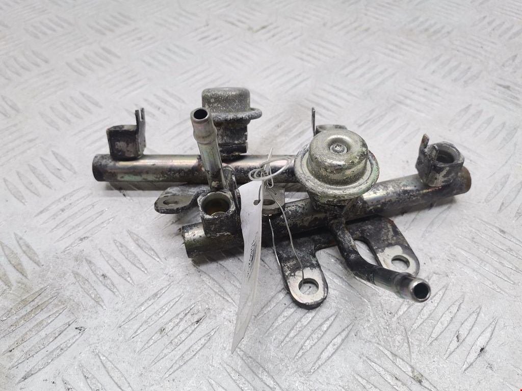 Рампа топливная (рейка) SUBARU Impreza 2007-2011