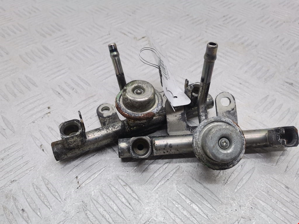 Рампа топливная (рейка) SUBARU Impreza 2007-2011