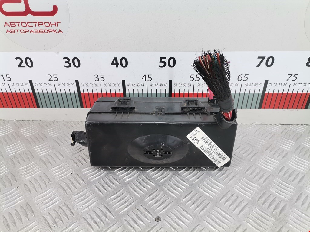 Блок реле DODGE Magnum 2003-2008