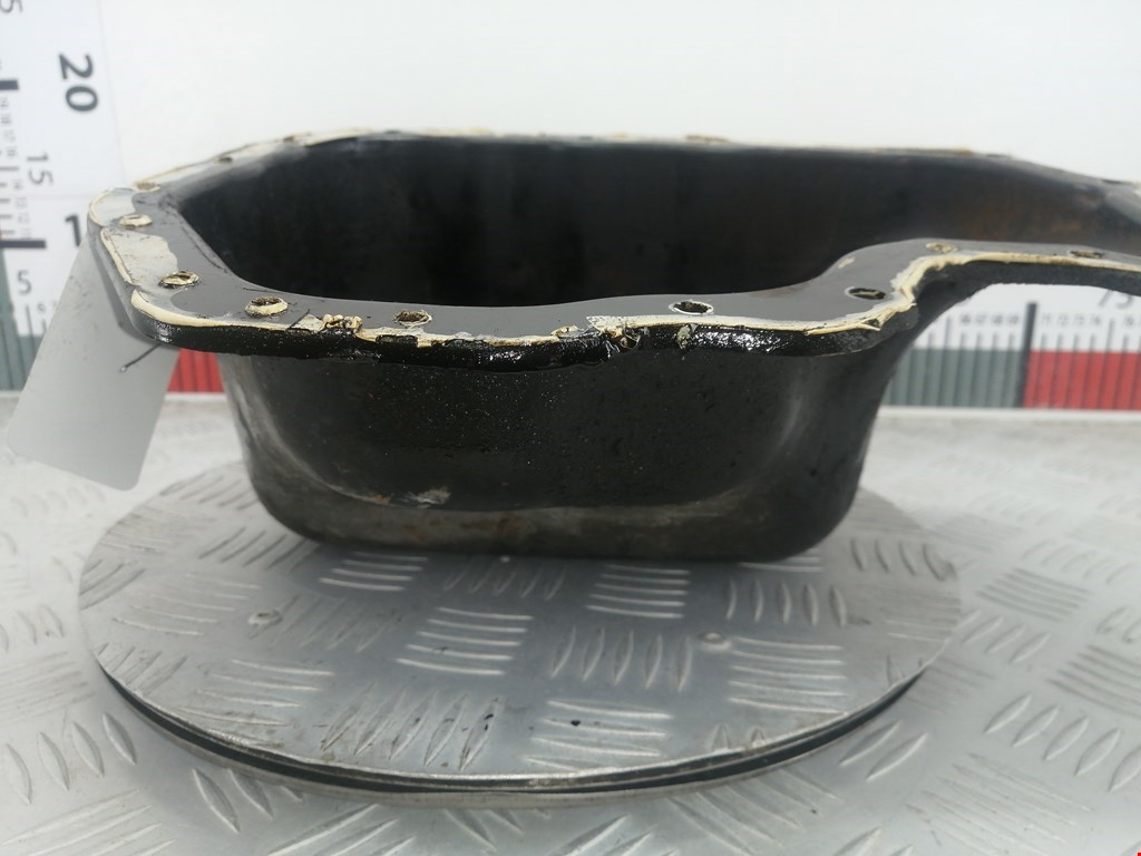 Поддон масляный двигателя VOLKSWAGEN Polo IV 2001-2009