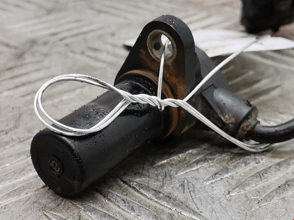 Датчик положения коленвала IVECO Daily III 1999-2006