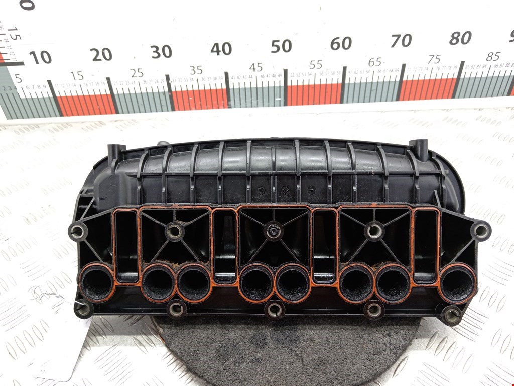 Коллектор впускной VOLKSWAGEN Golf V 2003-2009