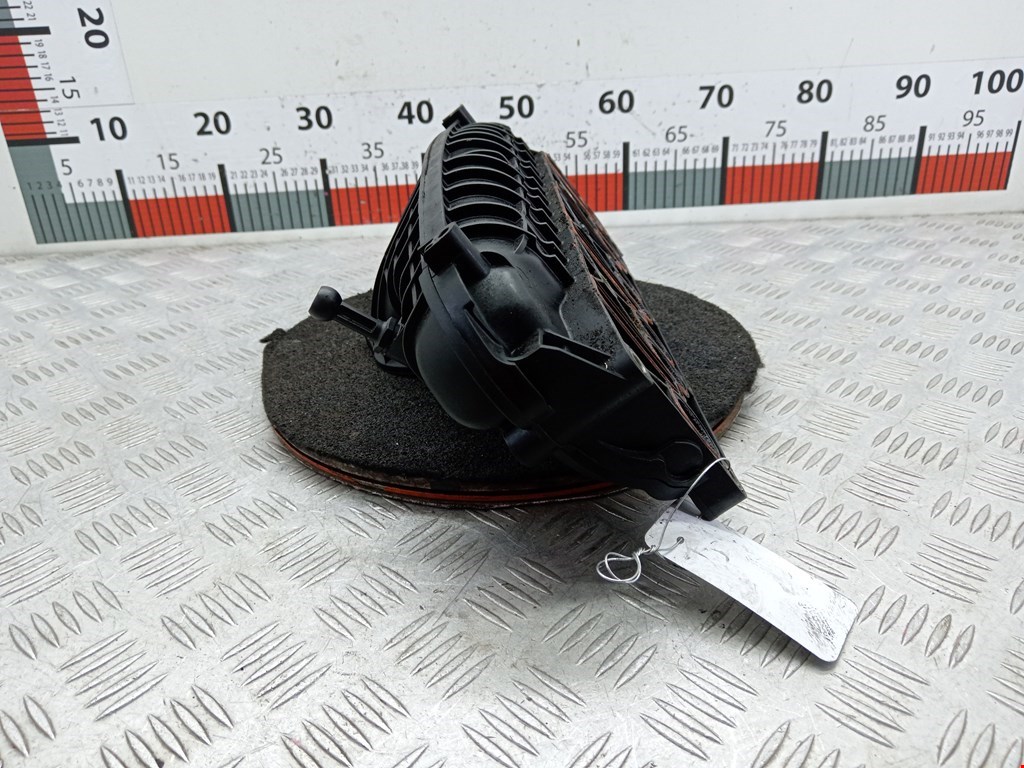 Коллектор впускной VOLKSWAGEN Golf V 2003-2009