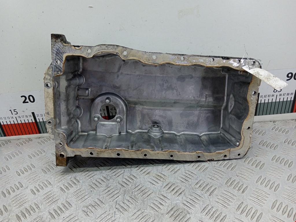 Поддон масляный двигателя VOLKSWAGEN Golf V 2003-2009