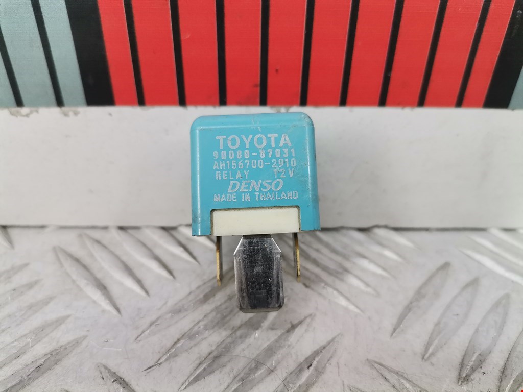 Реле TOYOTA Avensis 2003-2008