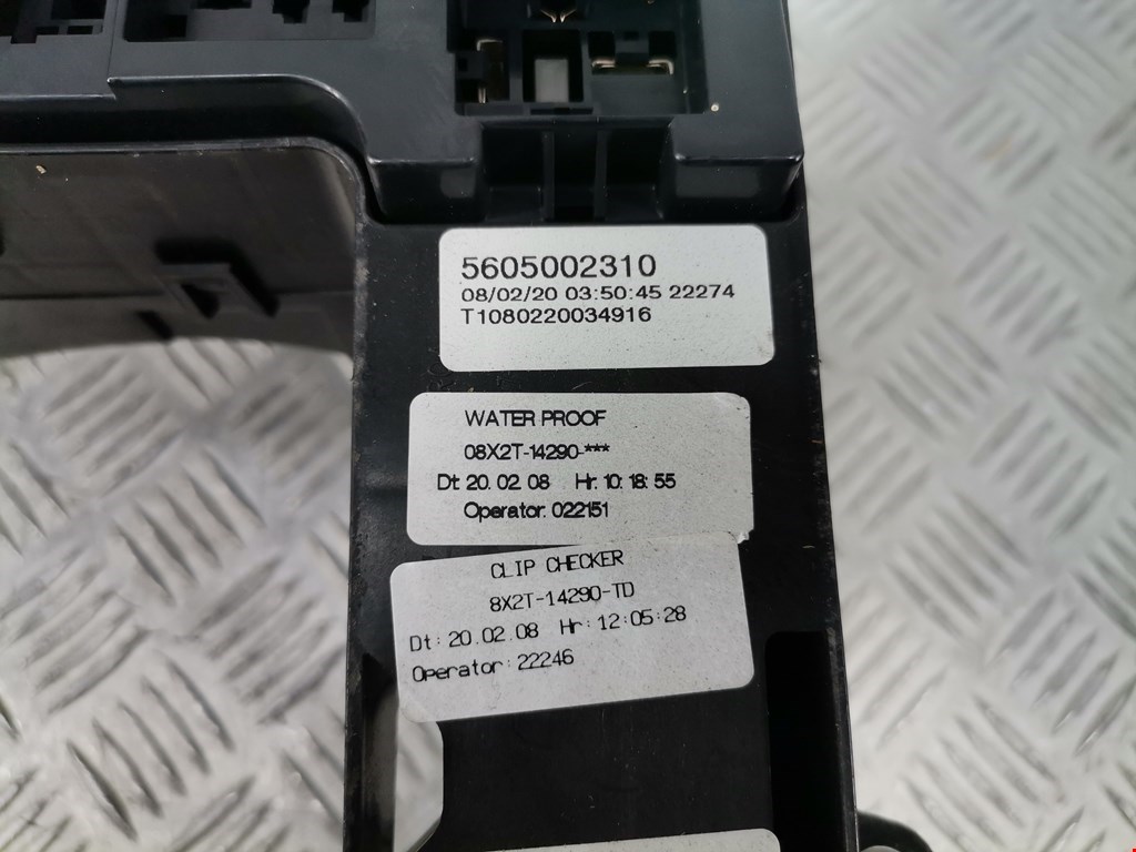 Датчик уровня в бачок омывателя JAGUAR XF X250 2007-2015