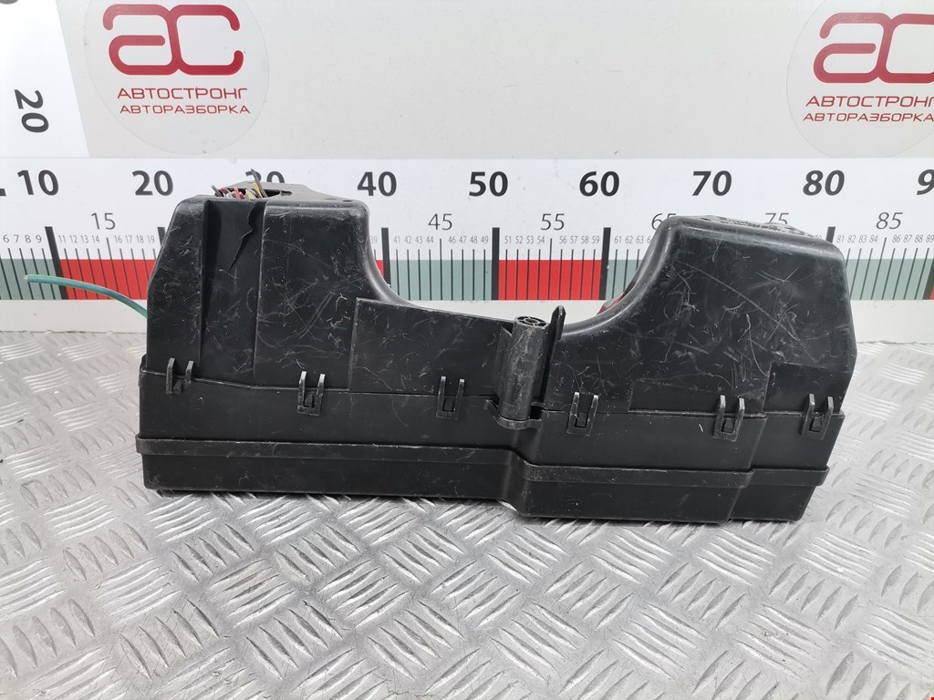 Датчик уровня в бачок омывателя JAGUAR XF X250 2007-2015