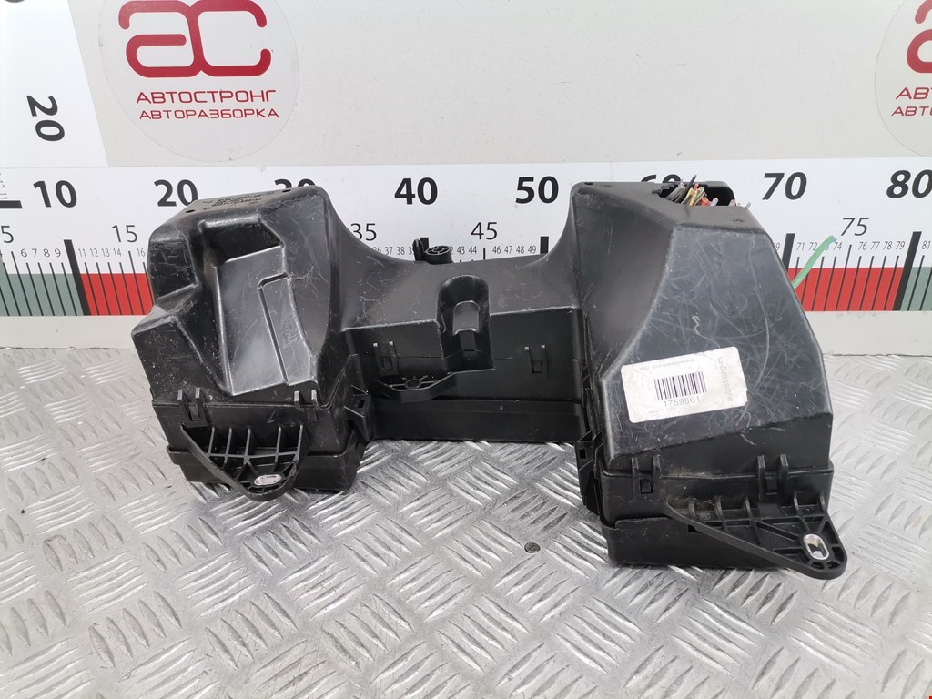 Датчик уровня в бачок омывателя JAGUAR XF X250 2007-2015