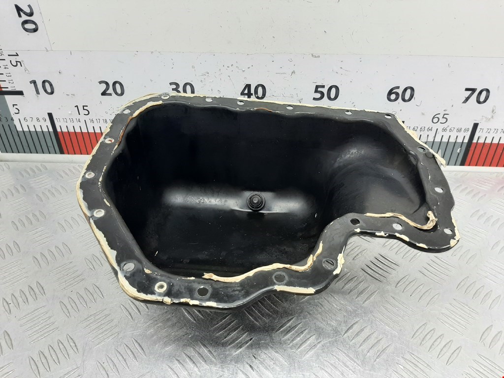 Поддон масляный двигателя VOLKSWAGEN Polo IV 2001-2009