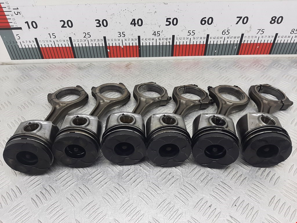 Поршень с шатуном AUDI A4 B6 2001-2005