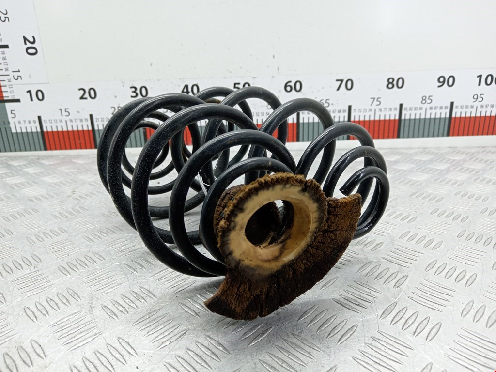 Пружина задняя левая/правая OPEL Astra H/Family 2004-2015