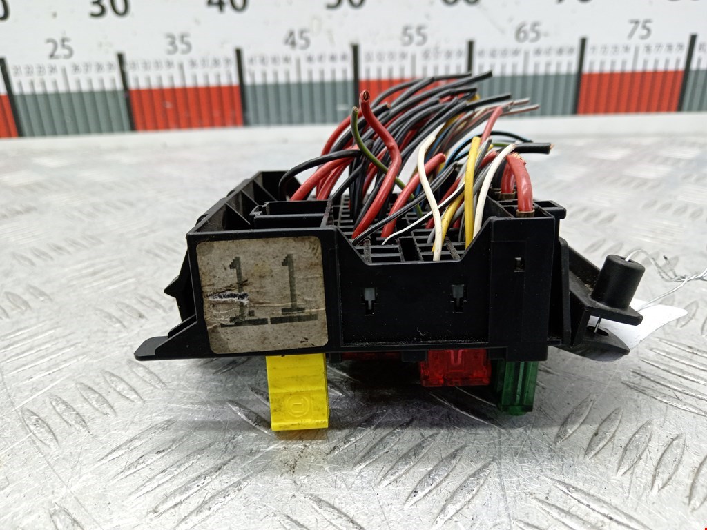 Датчик уровня в бачок омывателя OPEL Omega B 1994-2004