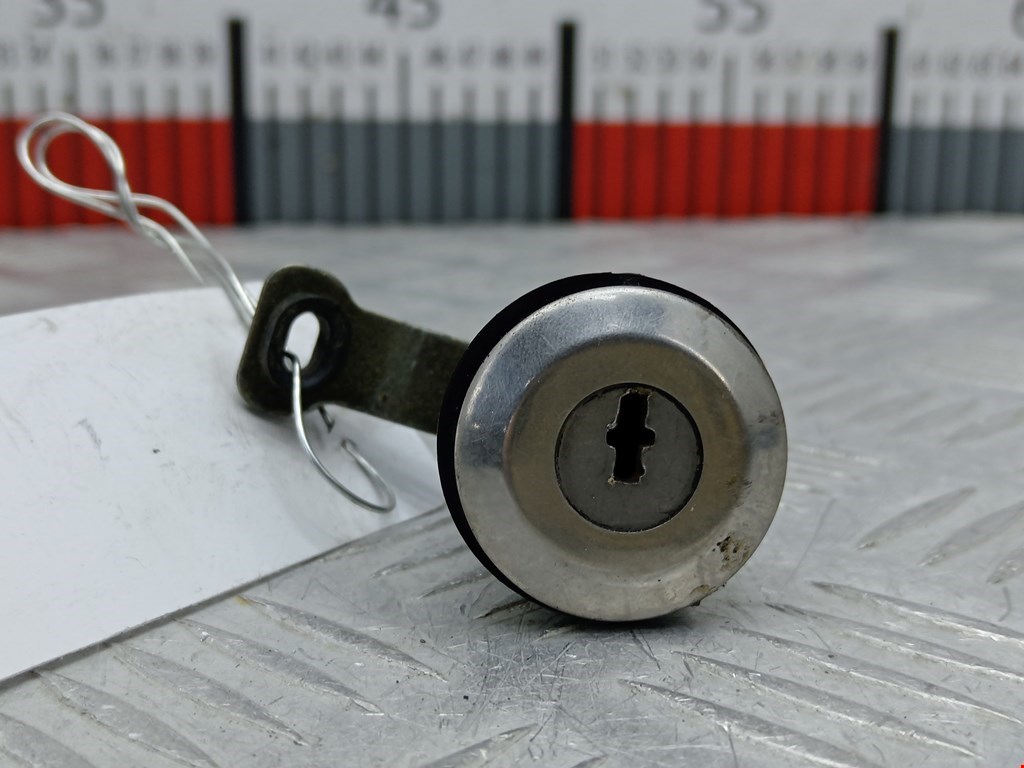 Вставка замка багажника PEUGEOT Partner 1996-2009