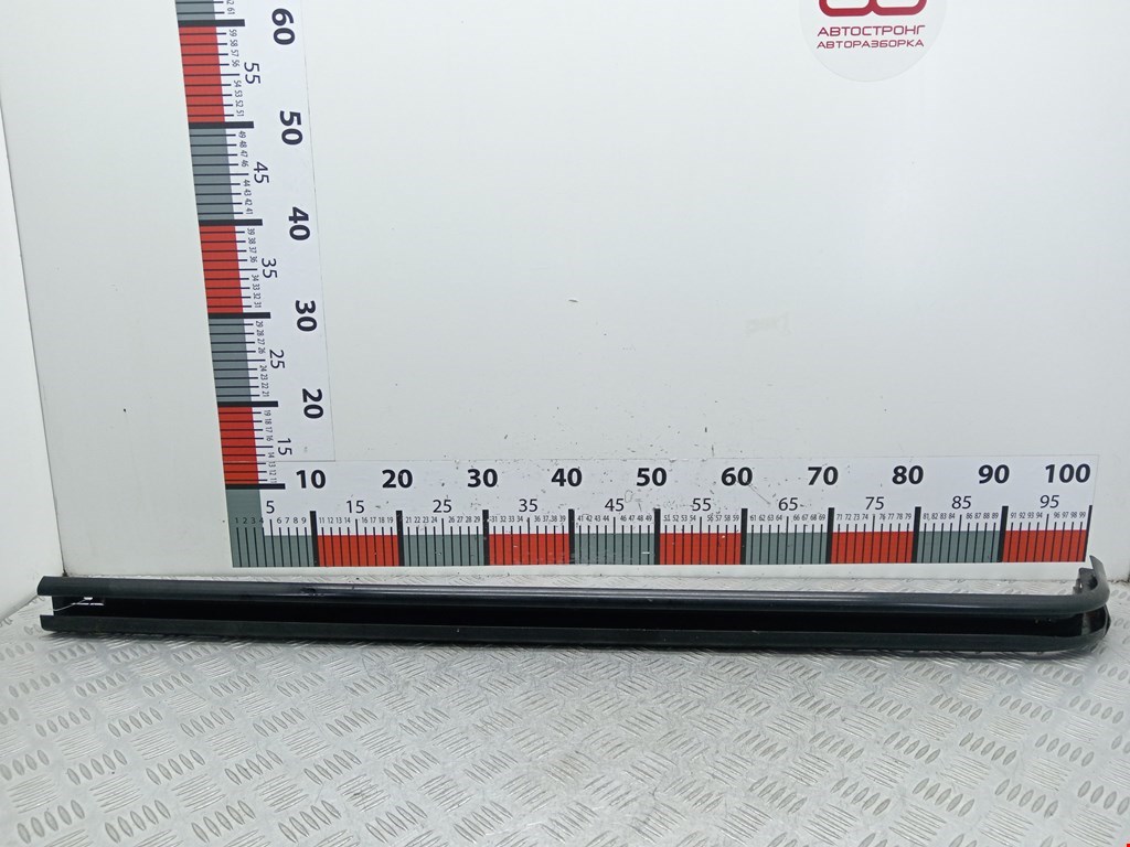 Направляющая сдвижной двери Opel Vivaro A (2001-2014)