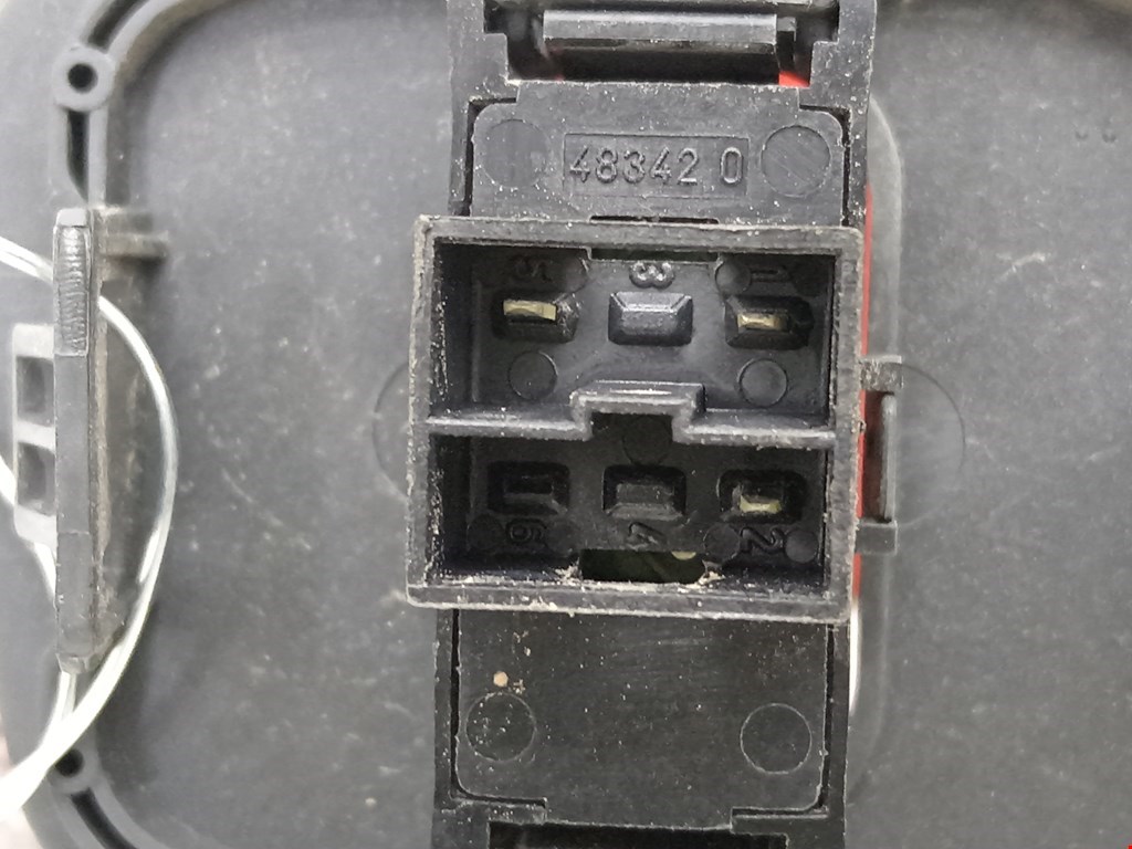 Кнопка стеклоподъемника MERCEDES-BENZ E-Class W210, S210 1995-2002