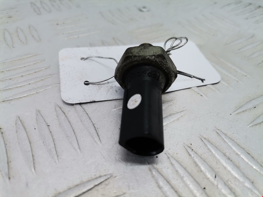 Датчик давления масла VOLKSWAGEN Golf IV 1997-2003