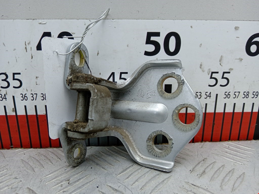 Петля двери задней правой SsangYong Rexton 1 (Y200) (2001-2006)