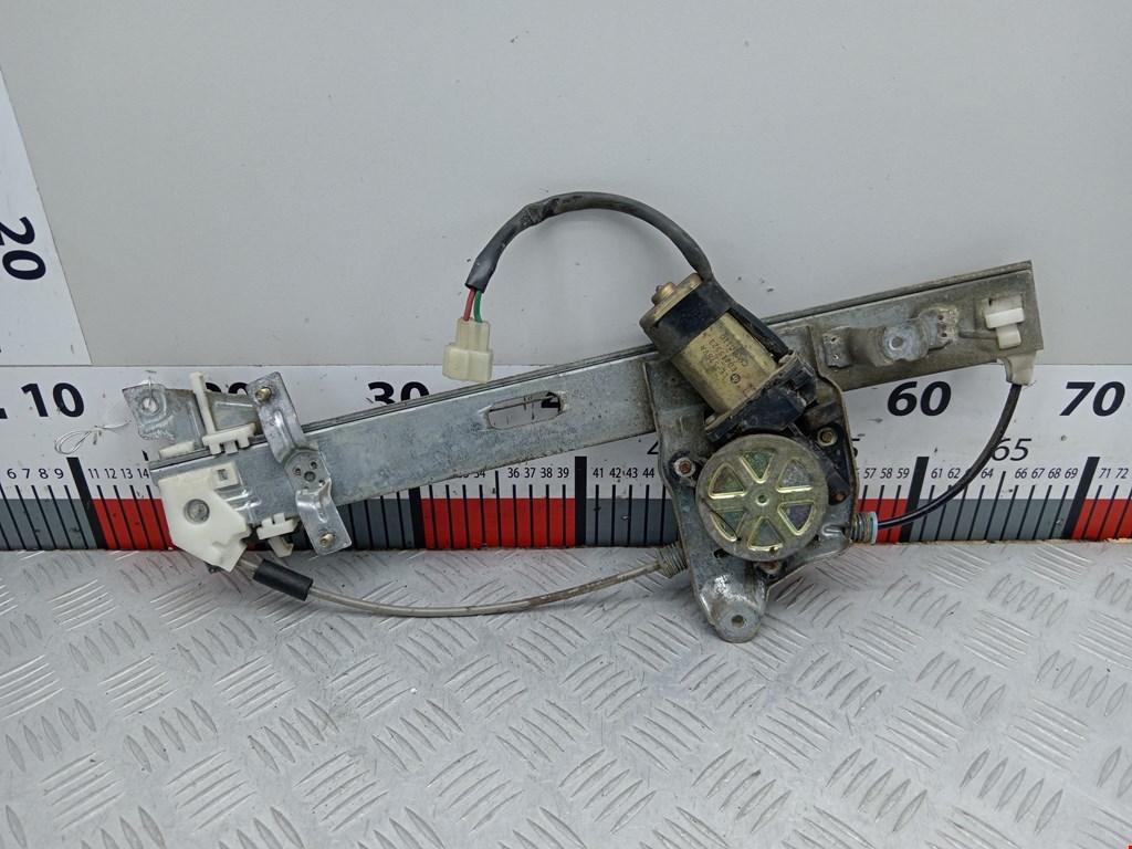 Стеклоподъемник задний правый MAZDA Xedos 9 1993-2003