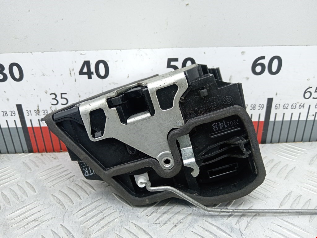 Замок двери задней правой BMW 5er 5 серия E60/E61 2003-2010