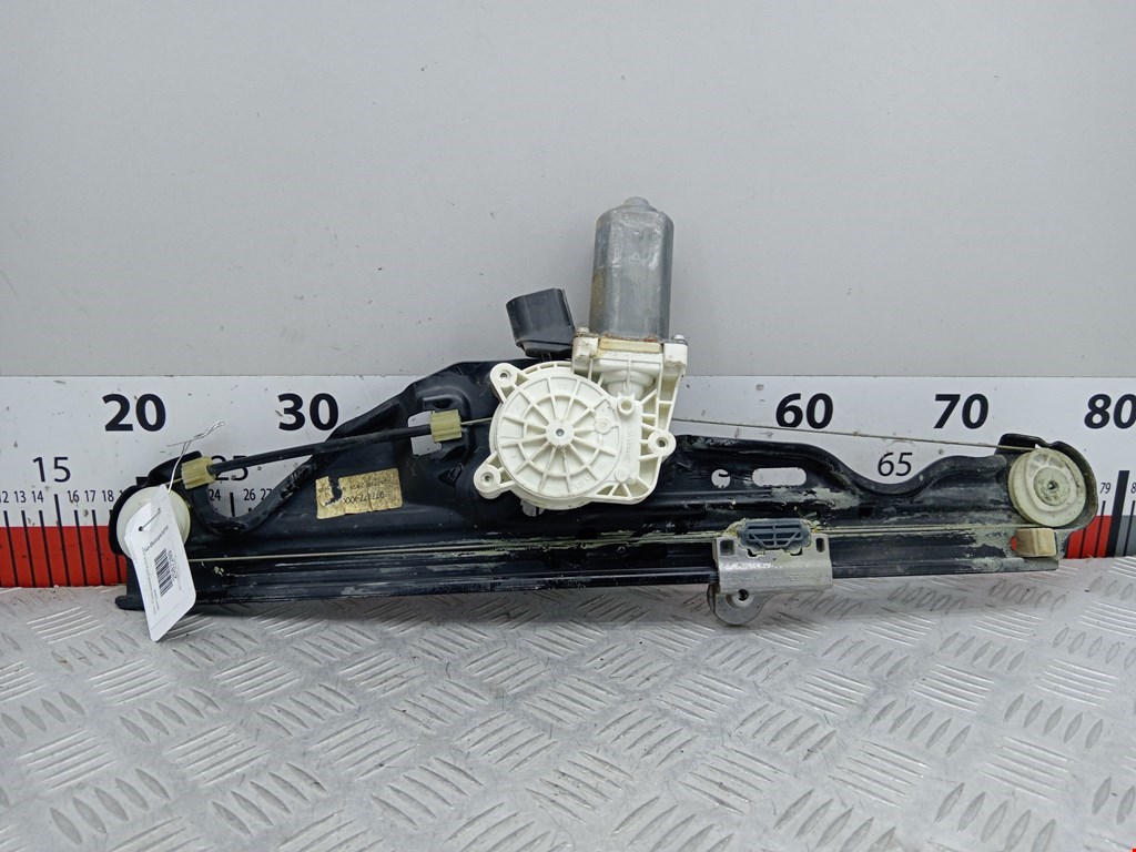 Стеклоподъемник задний правый BMW 5er 5 серия E60/E61 2003-2010