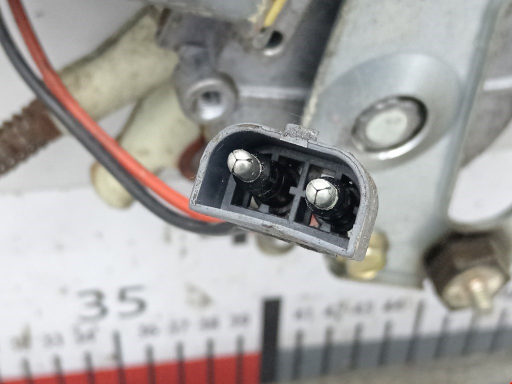 Стеклоподъемник задний правый SAAB 9000 1984-1991