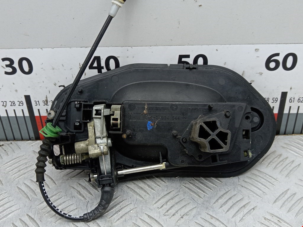 Ручка двери задней наружная правая BMW 5er 5 серия E60/E61 2003-2010