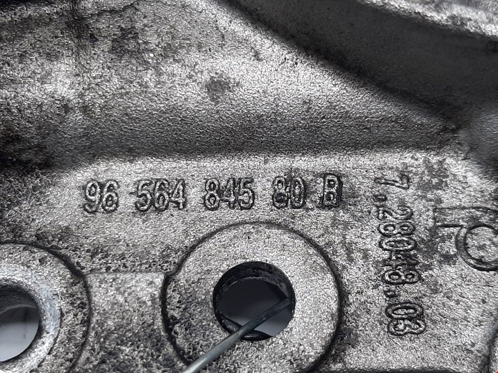 Насос масляный CITROEN C4 Picasso 2006-2013