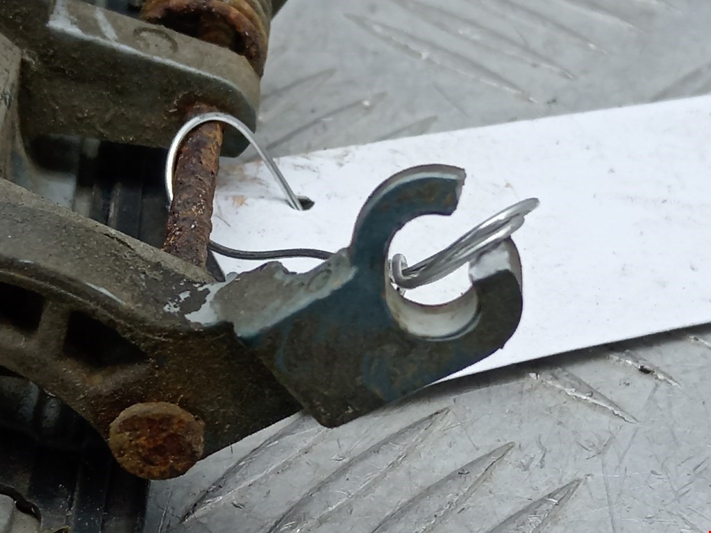 Ручка двери задней наружная правая MITSUBISHI Galant VIII 1996-2006