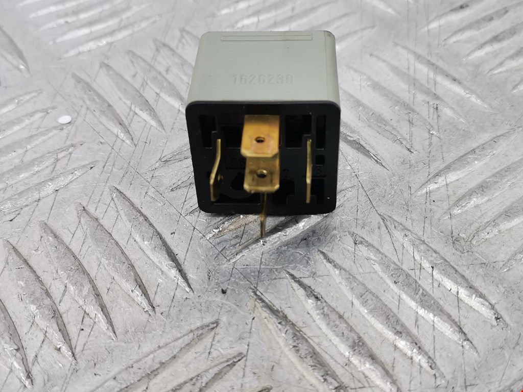 Реле SAAB 9-3 1998-2002