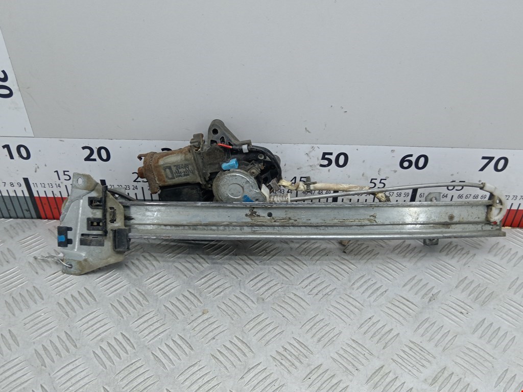 Стеклоподъемник задний правый MITSUBISHI Galant VIII 1996-2006