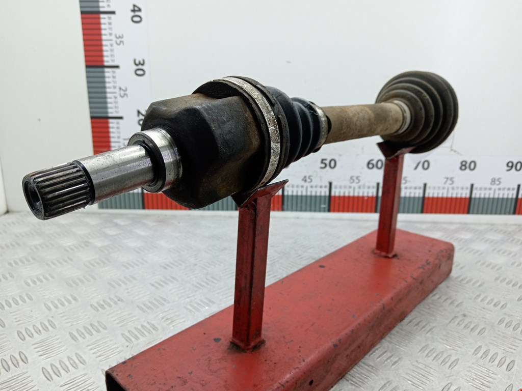 Полуось (привод, приводной вал) передняя левая CITROEN Berlingo 1996-2012