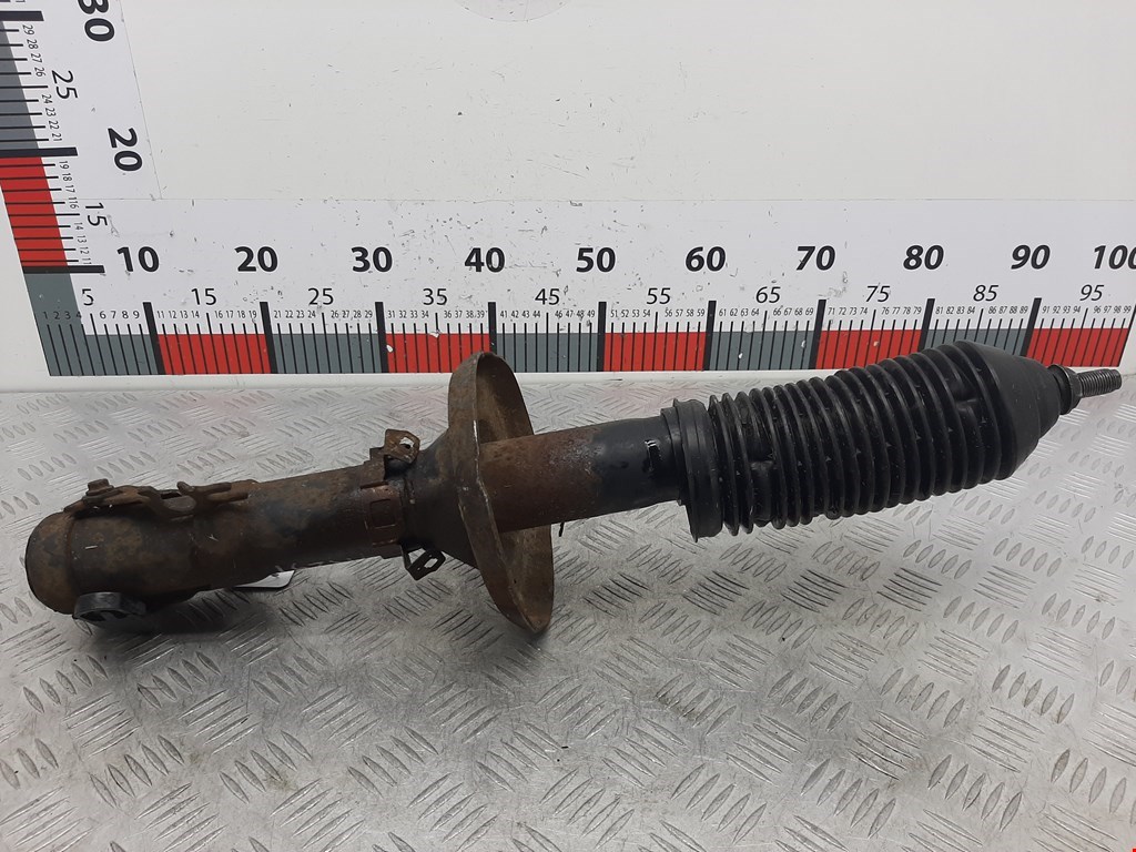 Амортизатор передний правый VOLKSWAGEN Golf III 1991-1997