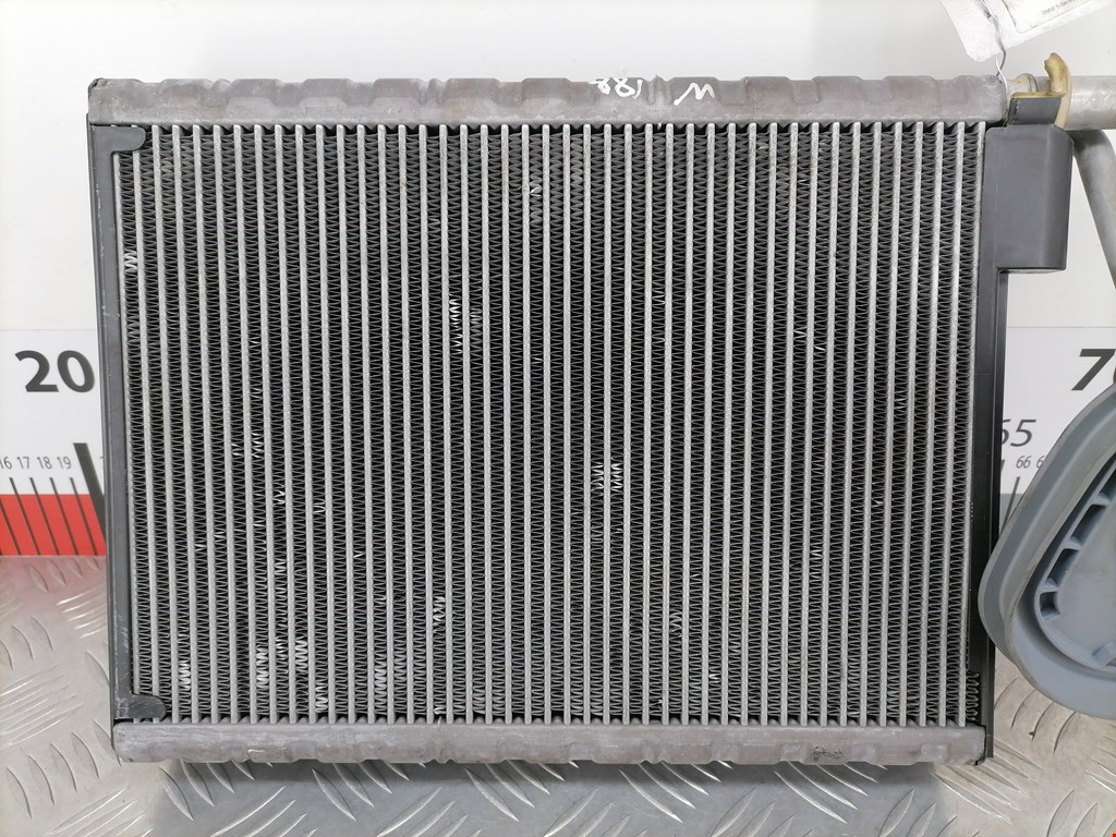 Испаритель кондиционера BMW 5er 5 серия F10/F11/F07 2009-2017