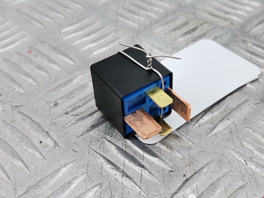 Реле HYUNDAI i40 2011-2019