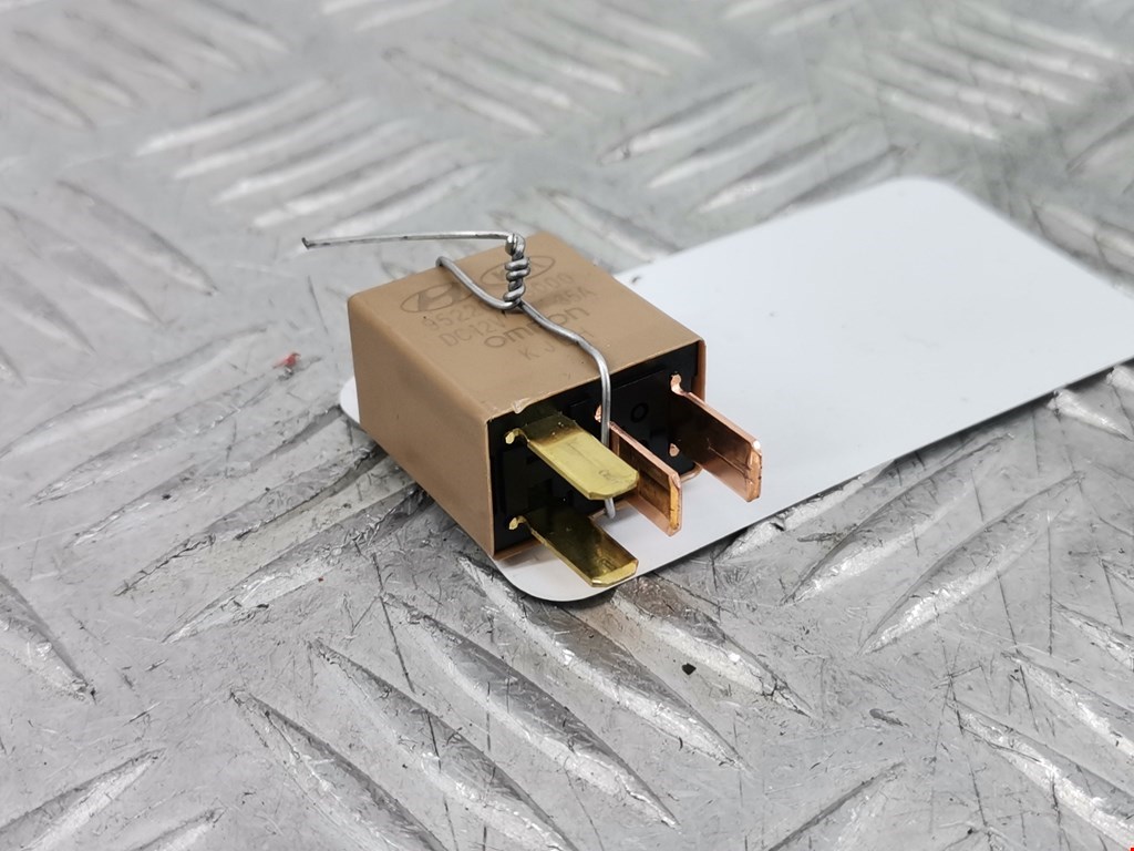 Реле HYUNDAI i40 2011-2019