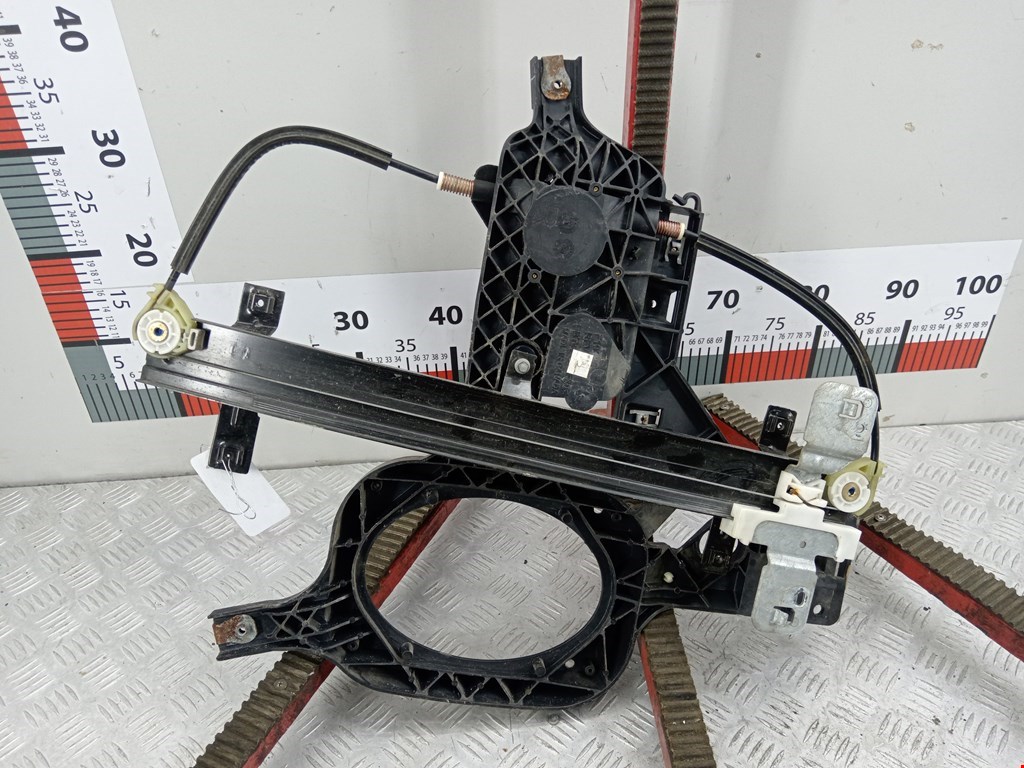 Стеклоподъемник задний правый FORD Expedition 1996-2003